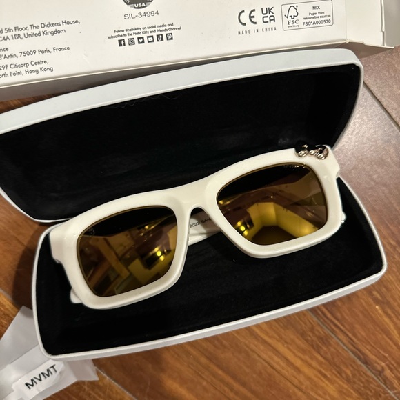 MVMT hello kitty trap sunglasses. Brand new in box. Sold out on website ! - Picture 2 of 6